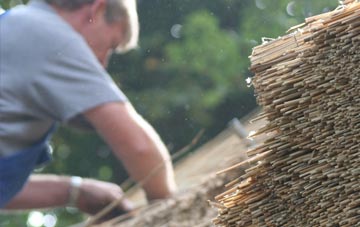 professional Largs thatchers